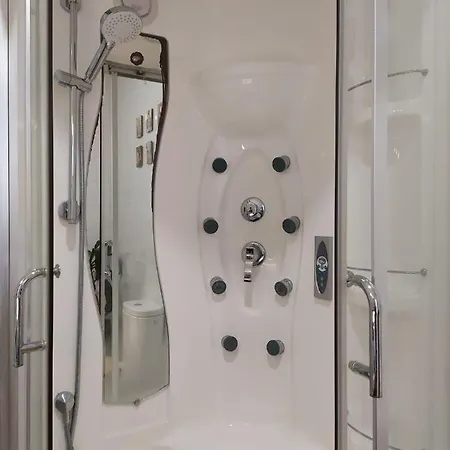 Oviedo Rooms