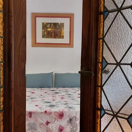 Oviedo Rooms Homestay Oviedo
